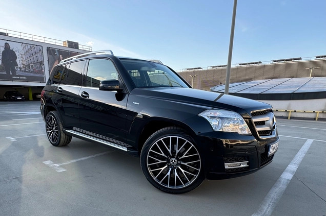 Mercedes-Benz GLK cena 69900 przebieg: 122037, rok produkcji 2011 z Rzeszów małe 211